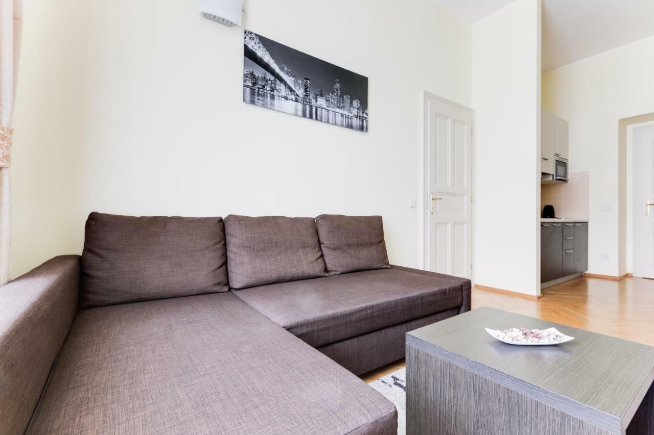 Apartment Halkova 5 Prague Exterior photo